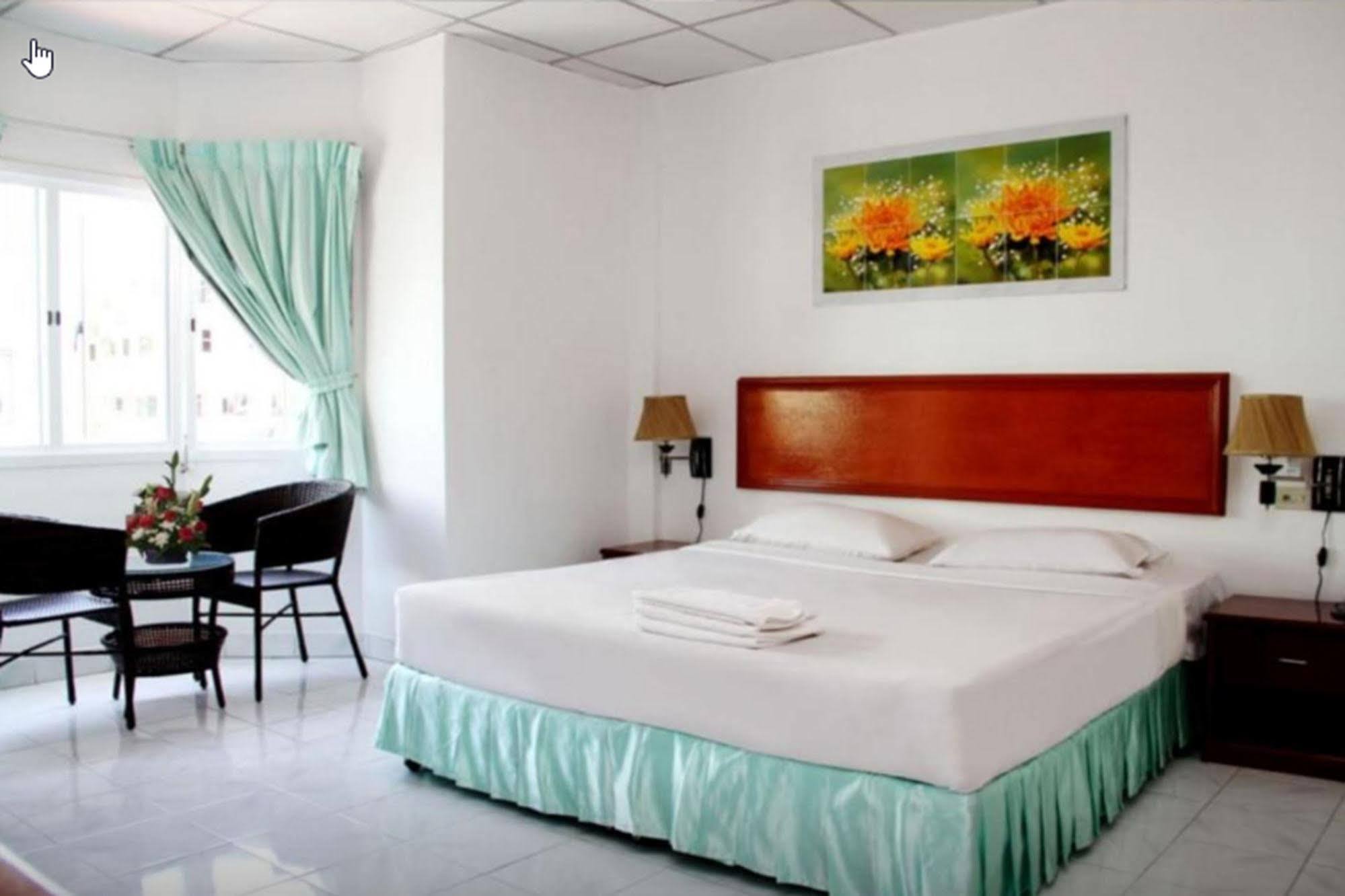 Welcome Inn Hotel @ Karon Beach. Single Room From Only 500 Baht Phuket Exteriér fotografie